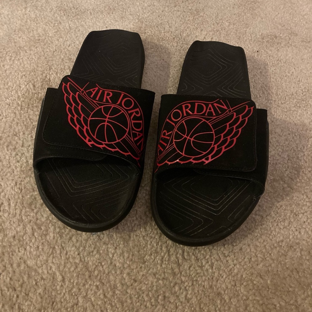 Jordan Sliders